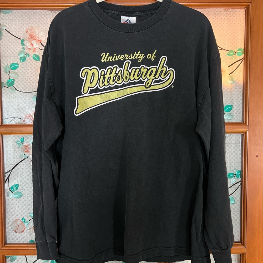 University of Pittsburgh Black Long Sleeve Shirt